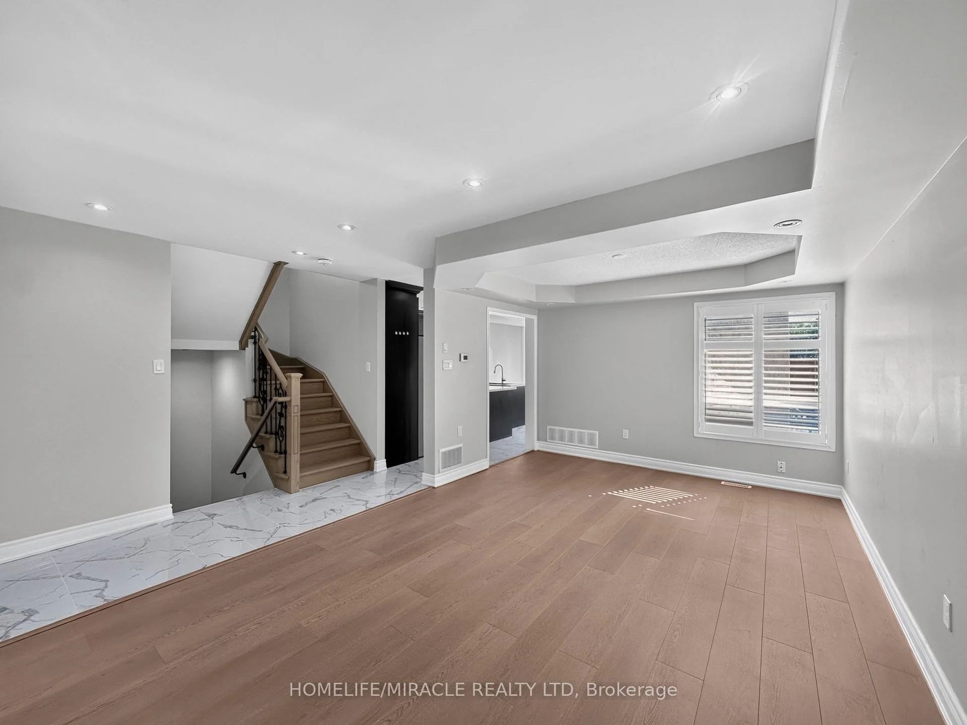 Photo 12 of 75 Blue Whale Boulevard, Brampton, Sandringham-Wellington — HOMEH