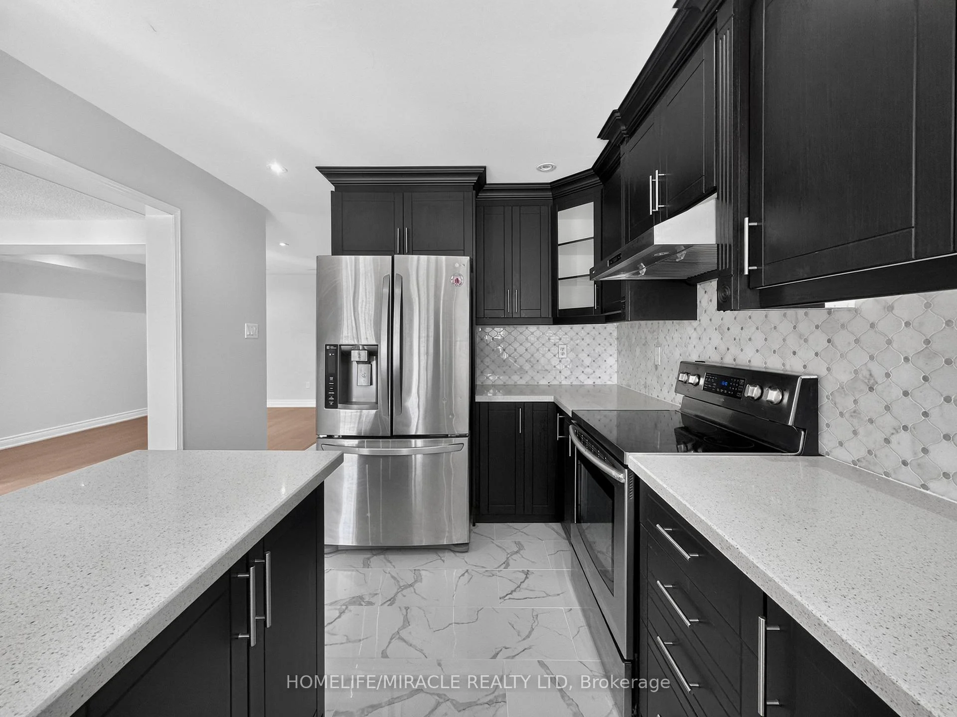 Photo 16 of 75 Blue Whale Boulevard, Brampton, Sandringham-Wellington — HOMEH