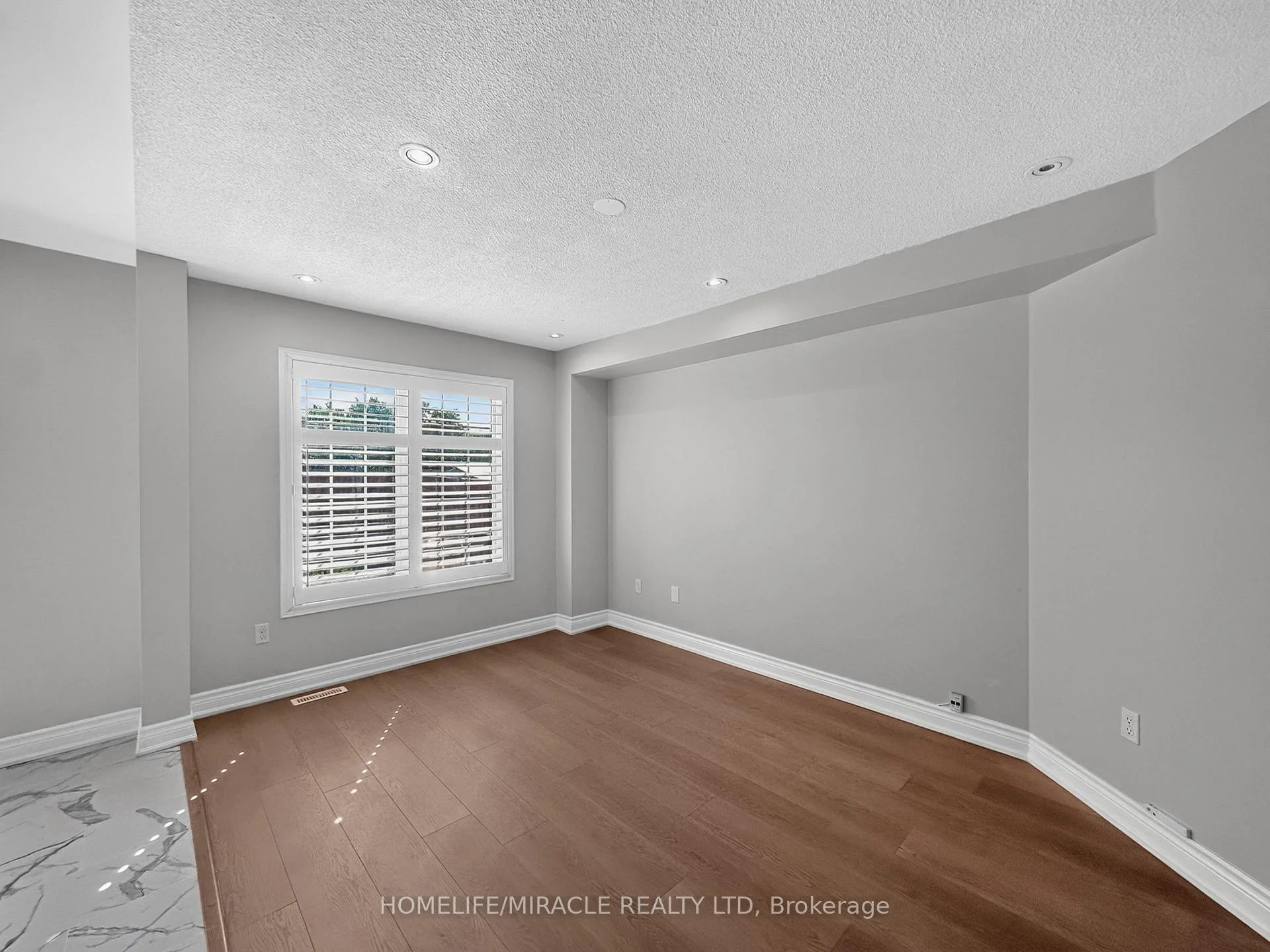 Photo 17 of 75 Blue Whale Boulevard, Brampton, Sandringham-Wellington — HOMEH