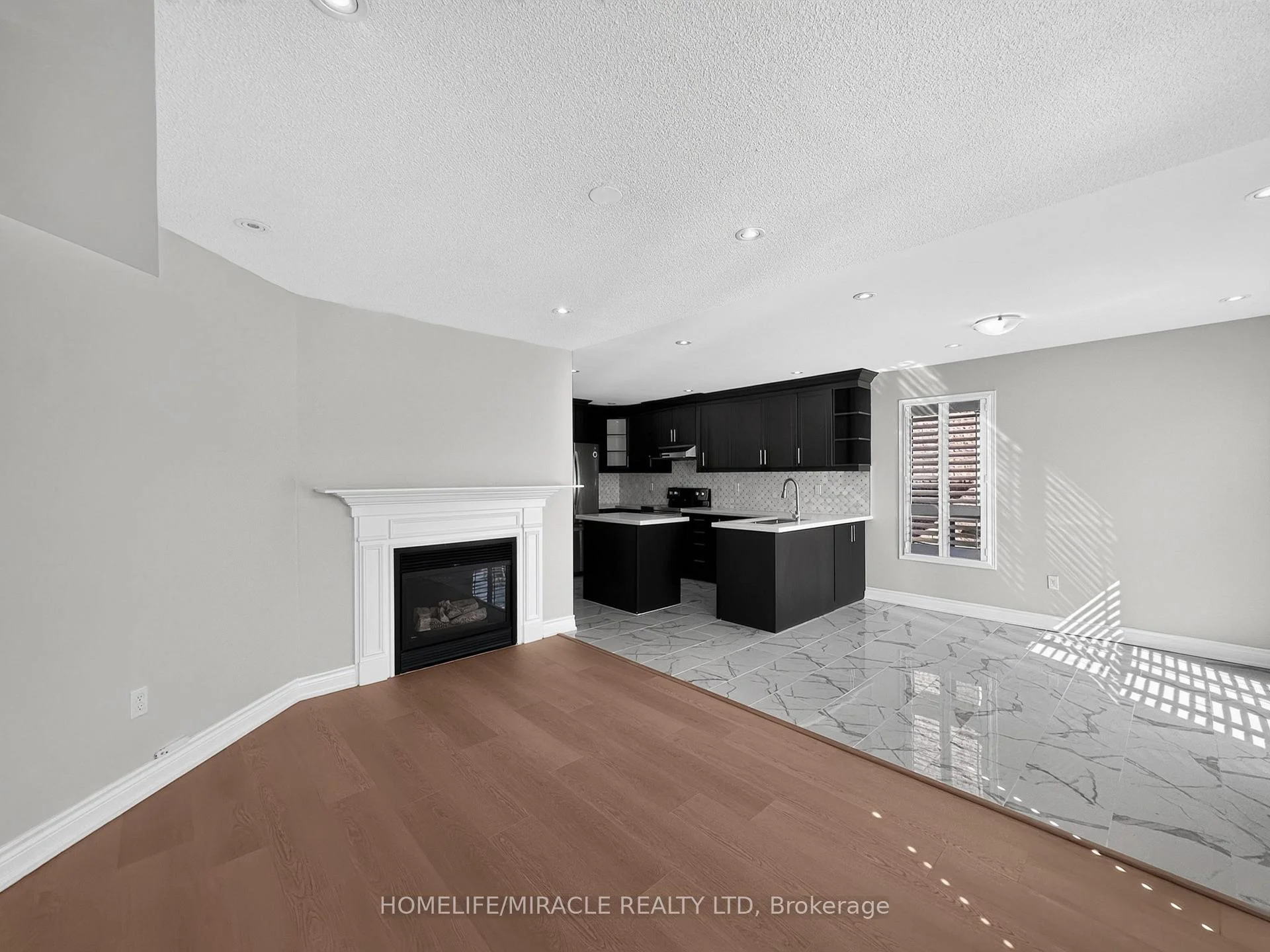 Photo 18 of 75 Blue Whale Boulevard, Brampton, Sandringham-Wellington — HOMEH