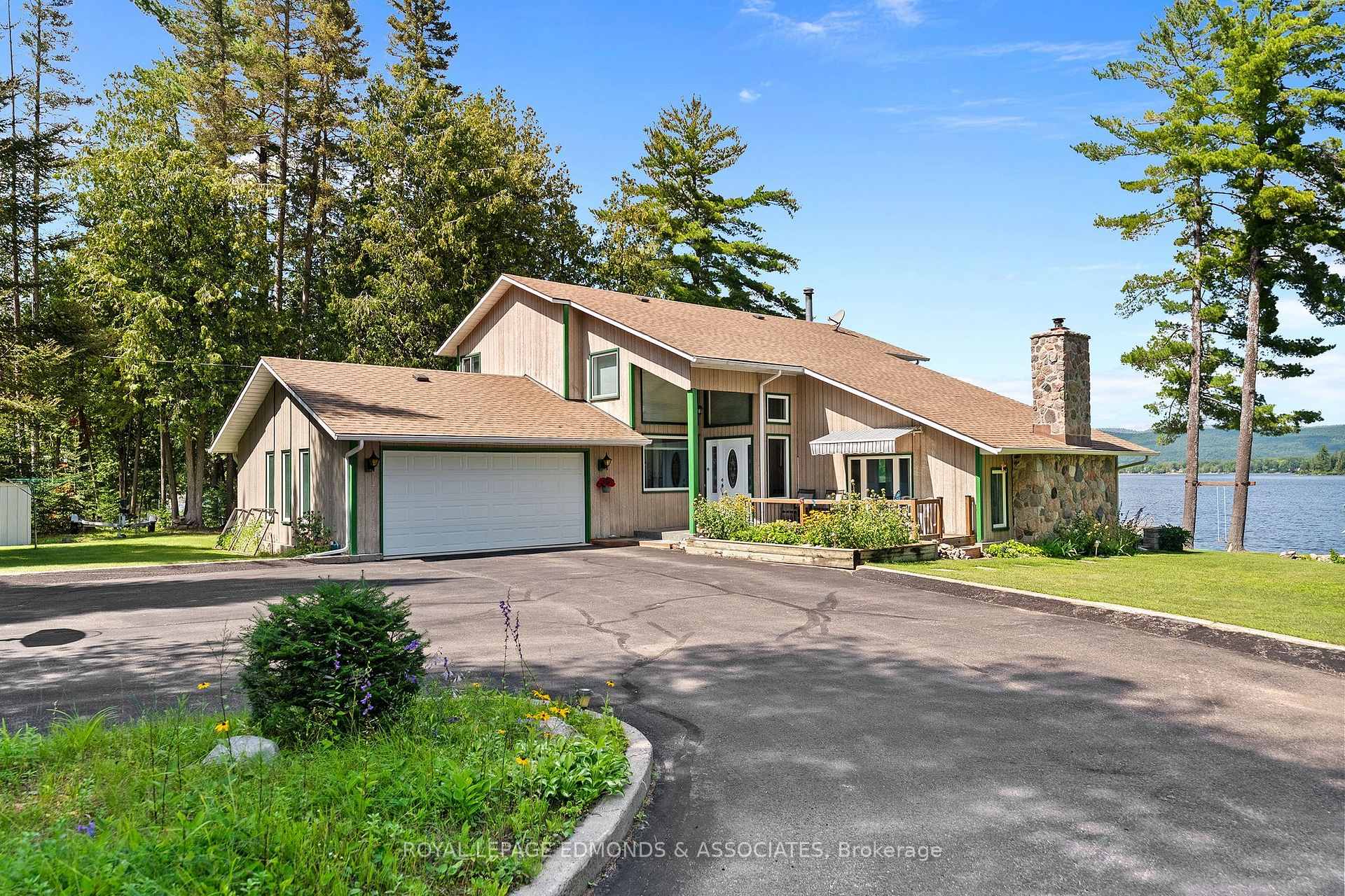 Photo 3 of 382 Greenway Drive, Whitewater Region, Whitewater Region — HOMEH