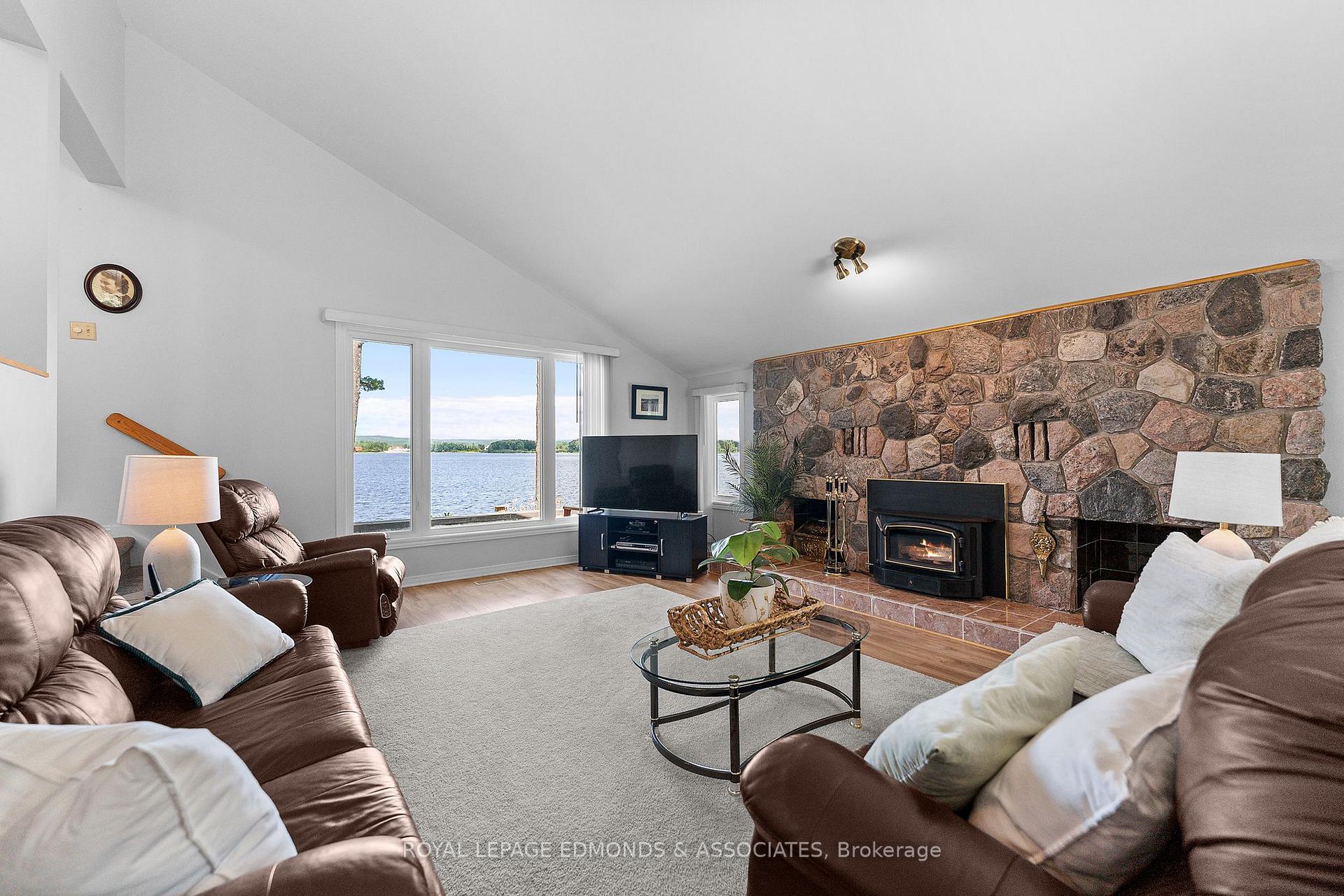Photo 12 of 382 Greenway Drive, Whitewater Region, Whitewater Region — HOMEH