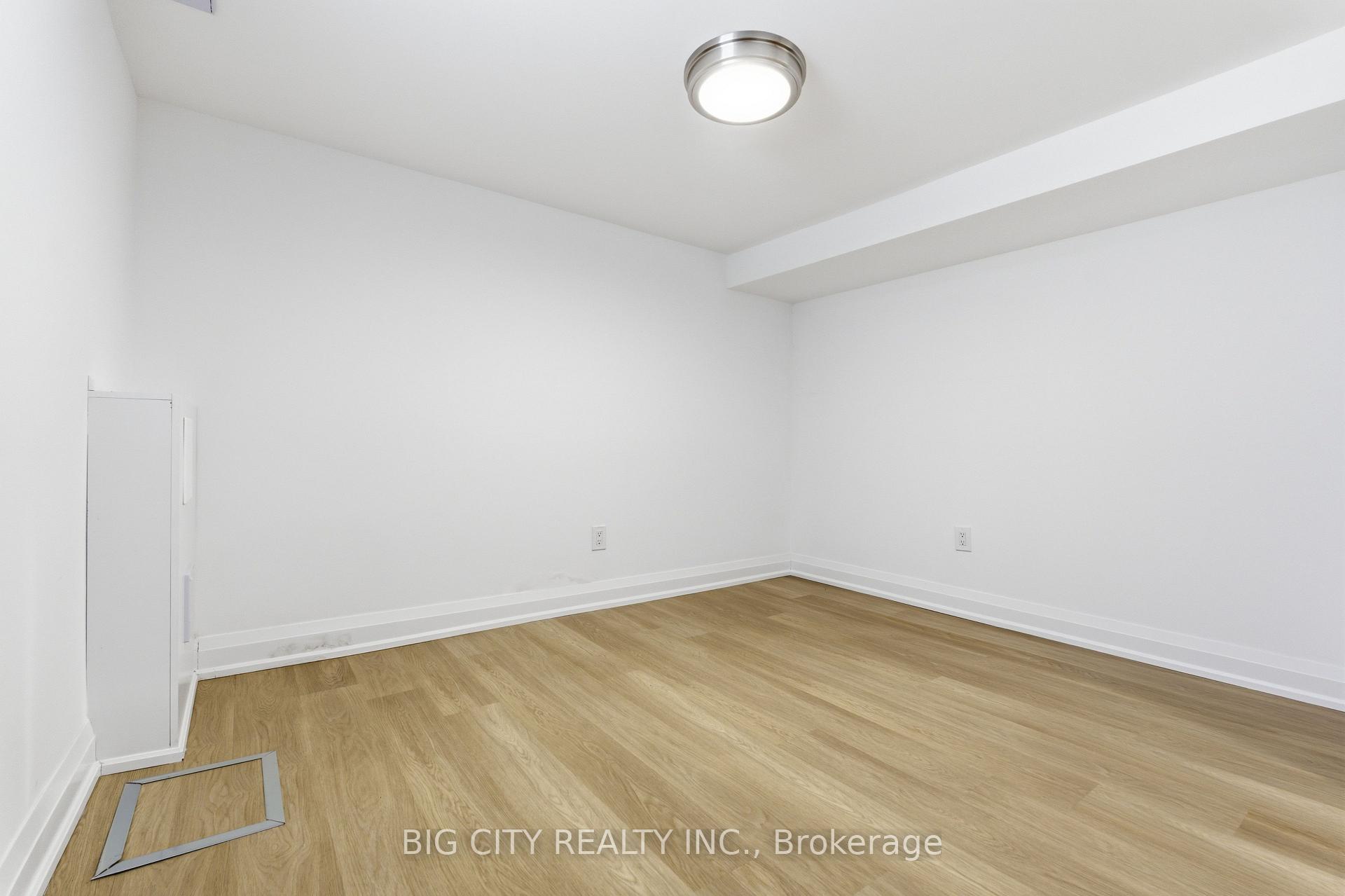Photo 10 of Unit (Lower), 203 Park Road, Oshawa, Vanier — HOMEH