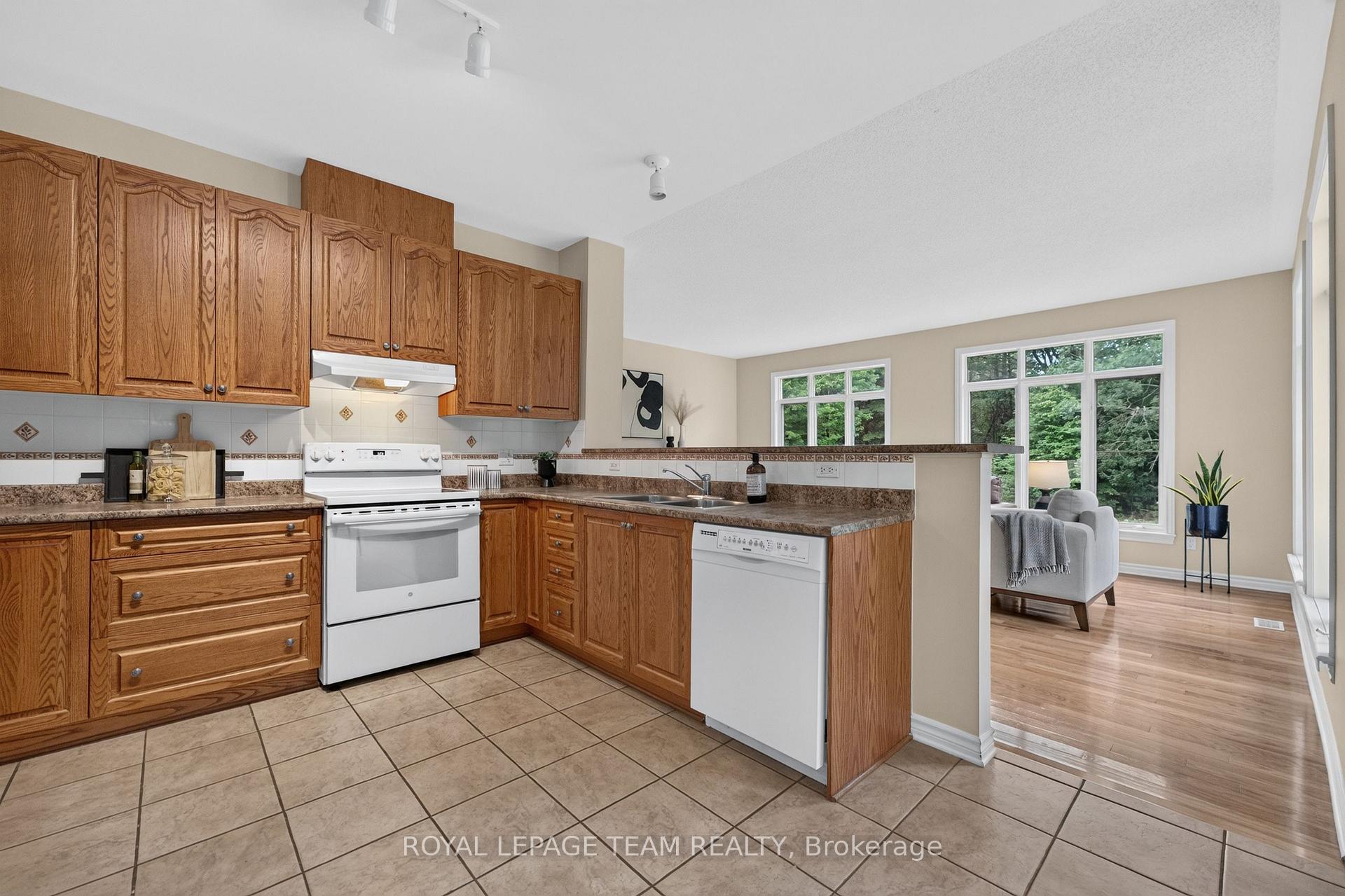 Photo 19 of 88 Osprey Crescent, Ottawa, Kanata - Bridlewood — HOMEH
