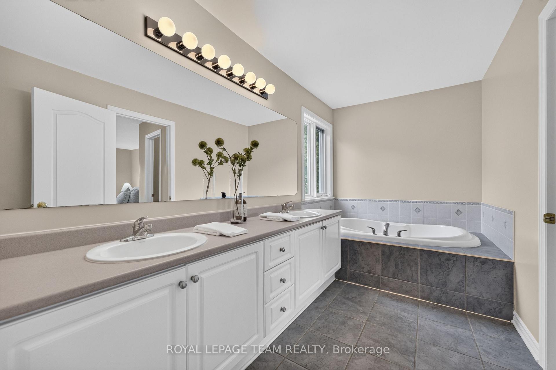 Photo 30 of 88 Osprey Crescent, Ottawa, Kanata - Bridlewood — HOMEH