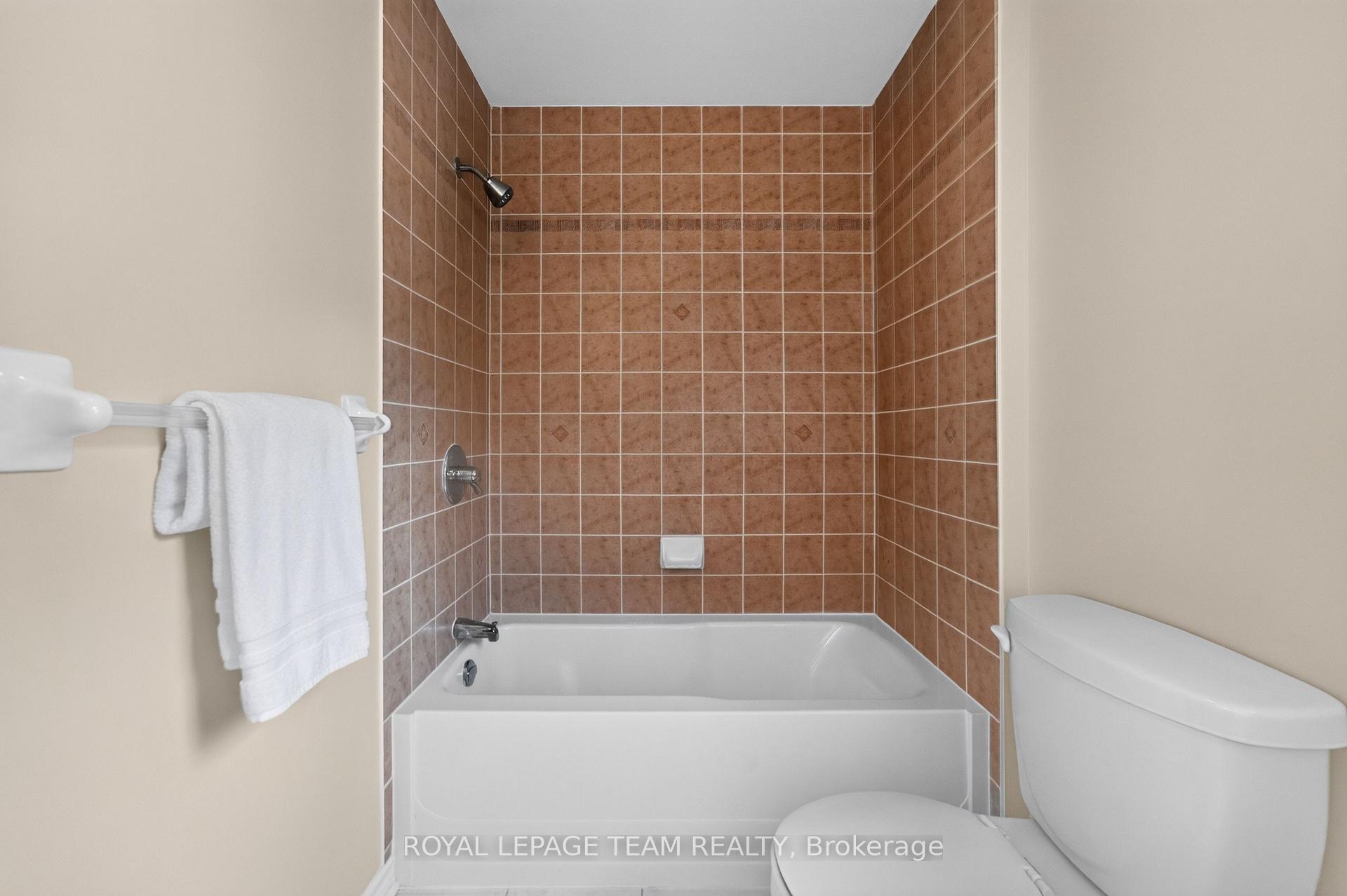 Photo 44 of 88 Osprey Crescent, Ottawa, Kanata - Bridlewood — HOMEH