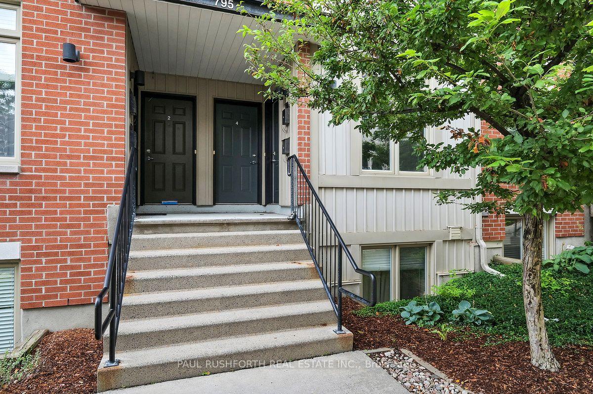 Photo 2 of Unit 3, 795 Montreal Road, Ottawa, CFB Rockcliffe and Area — HOMEH
