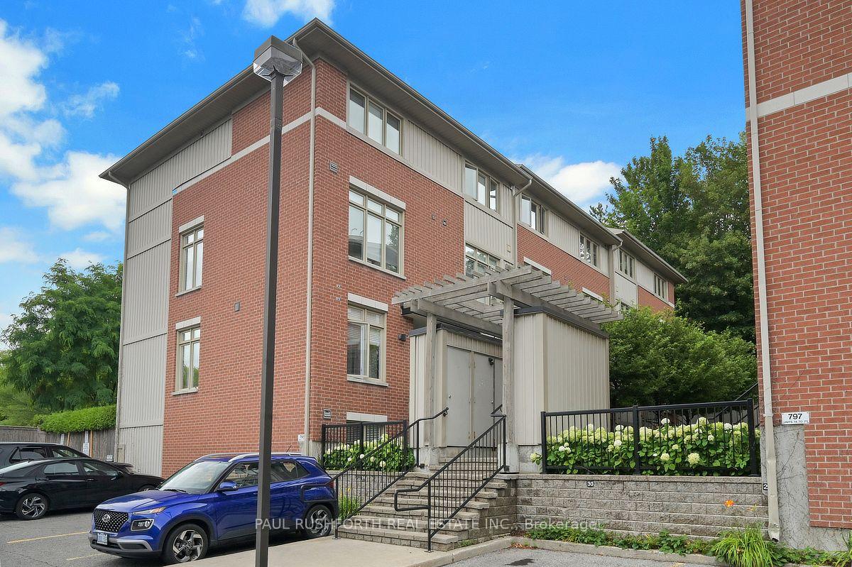 Photo 19 of Unit 3, 795 Montreal Road, Ottawa, CFB Rockcliffe and Area — HOMEH