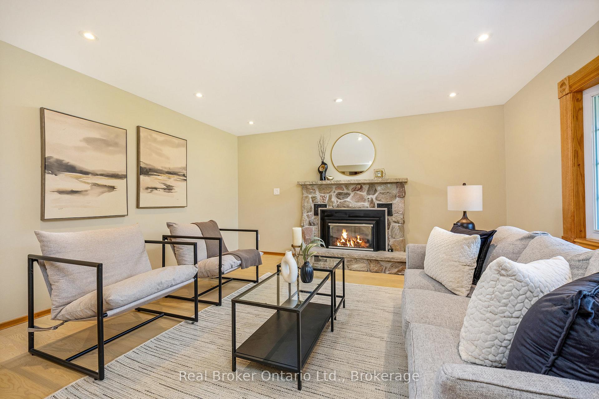 Photo 9 of 8759 Wellington 124 Road, Erin, Rural Erin — HOMEH