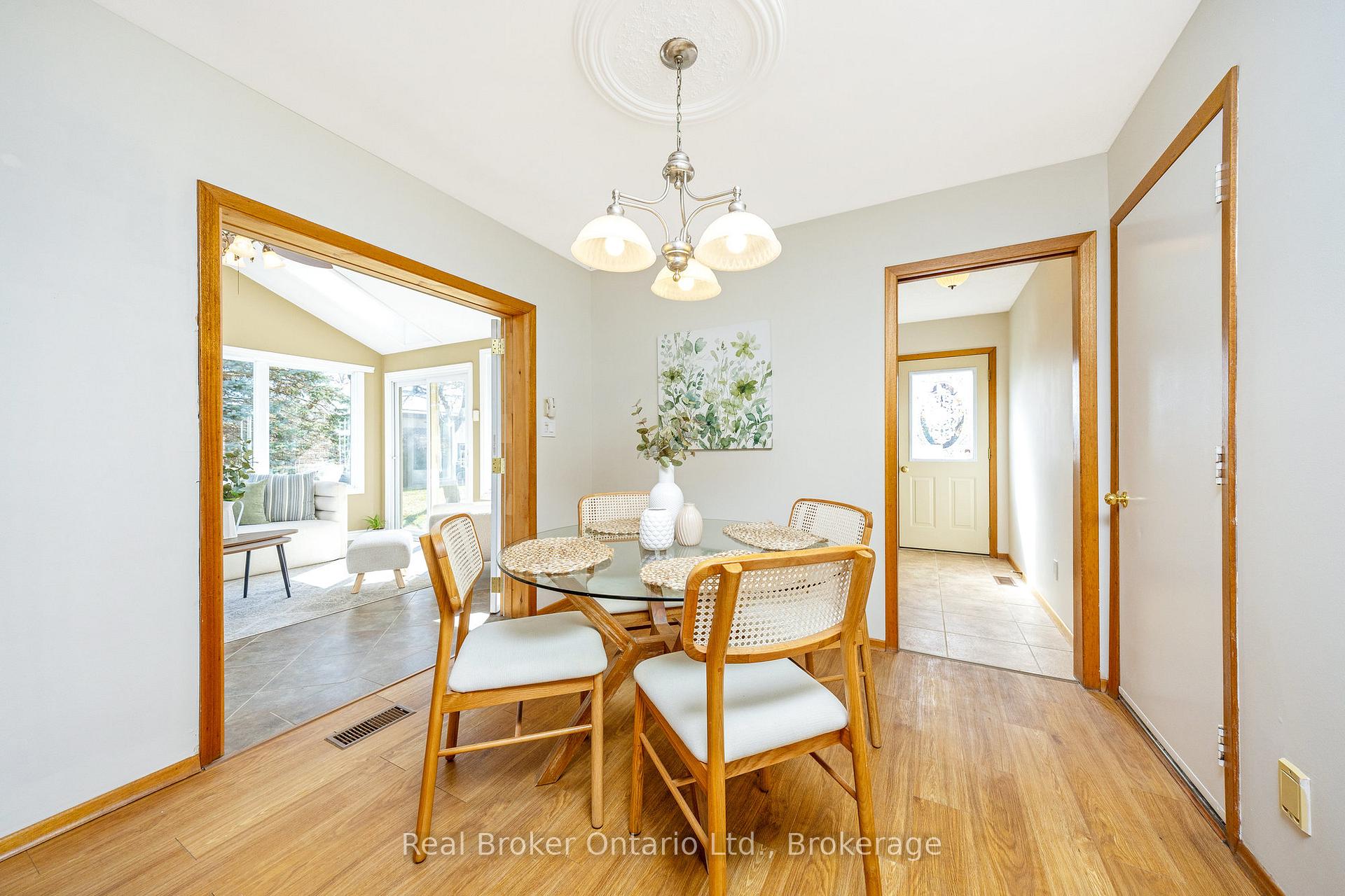 Photo 14 of 8759 Wellington 124 Road, Erin, Rural Erin — HOMEH