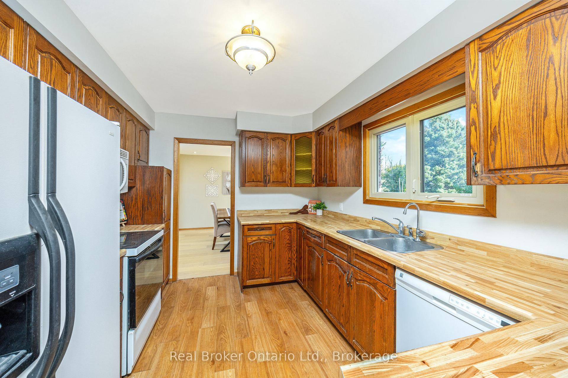 Photo 16 of 8759 Wellington 124 Road, Erin, Rural Erin — HOMEH