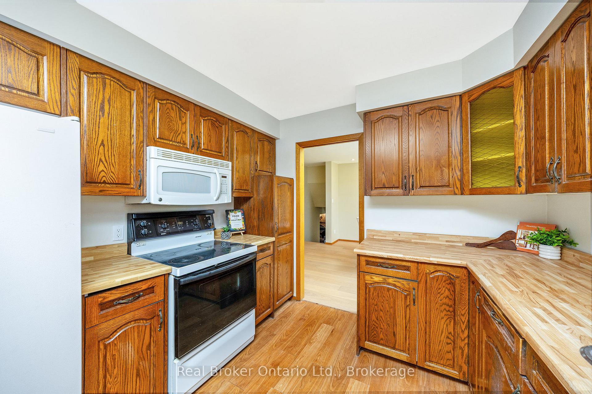 Photo 17 of 8759 Wellington 124 Road, Erin, Rural Erin — HOMEH