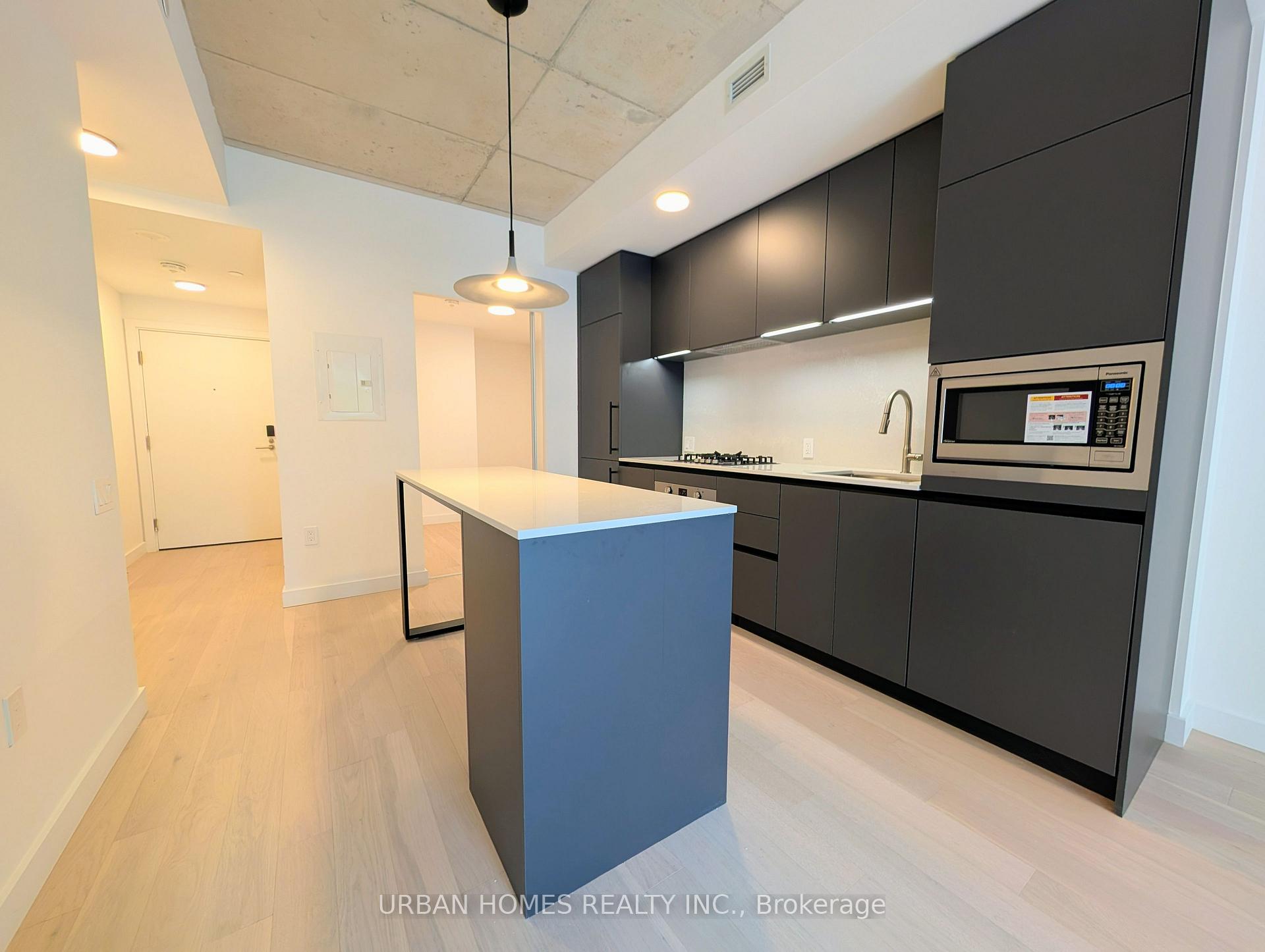 Photo 5 of Unit 508, 1720 Bayview Avenue, Toronto, Mount Pleasant East — HOMEH