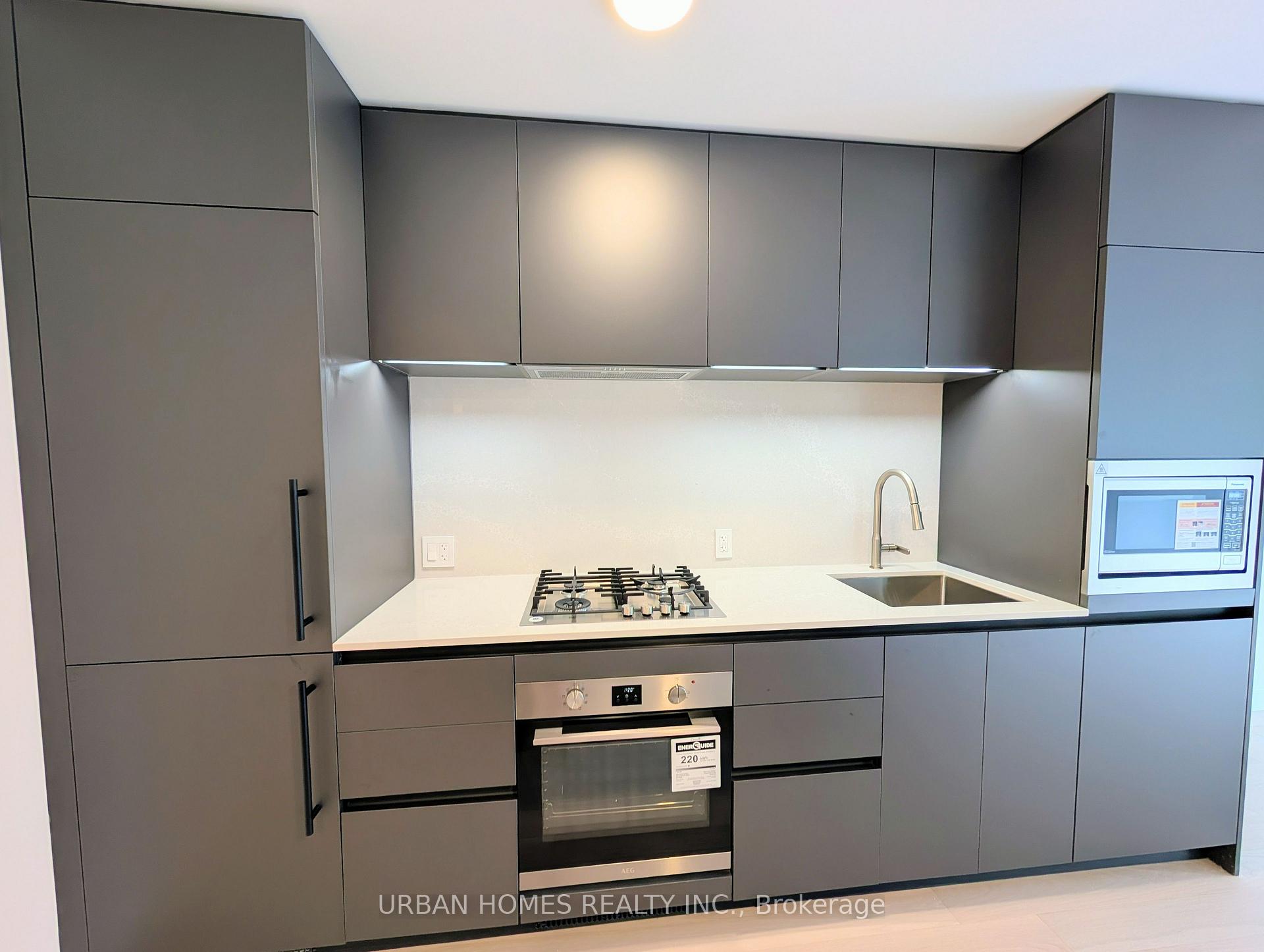 Photo 7 of Unit 508, 1720 Bayview Avenue, Toronto, Mount Pleasant East — HOMEH