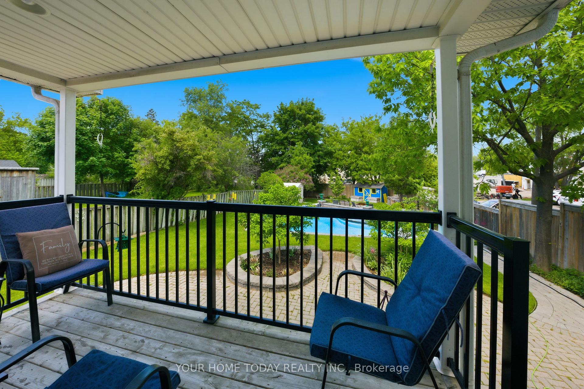 Photo 24 of 16 Normandy Boulevard, Halton Hills, Georgetown — HOMEH