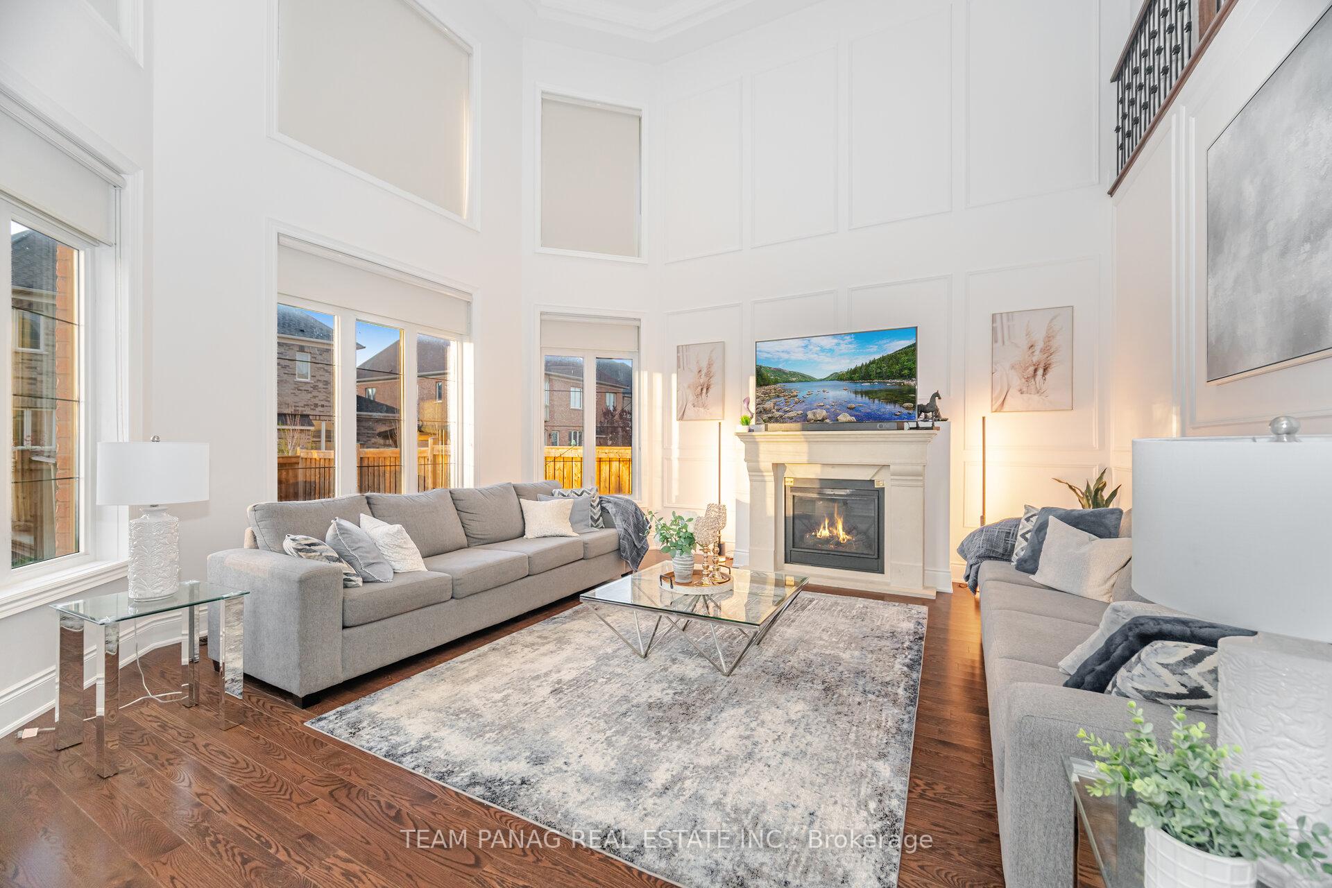 Photo 17 of 26 Snaresbrook Crescent, Brampton, Toronto Gore Rural Estate — HOMEH