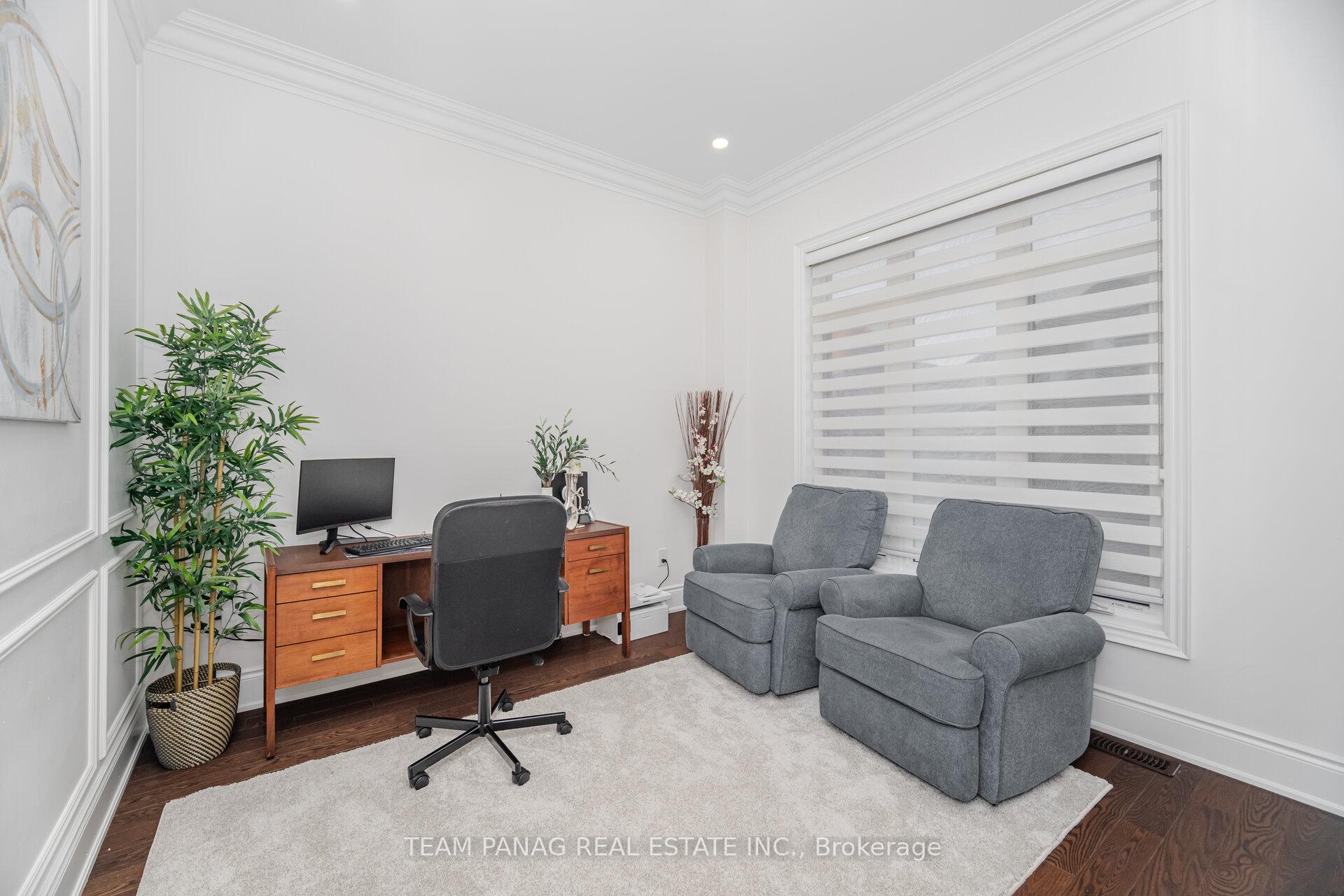 Photo 21 of 26 Snaresbrook Crescent, Brampton, Toronto Gore Rural Estate — HOMEH
