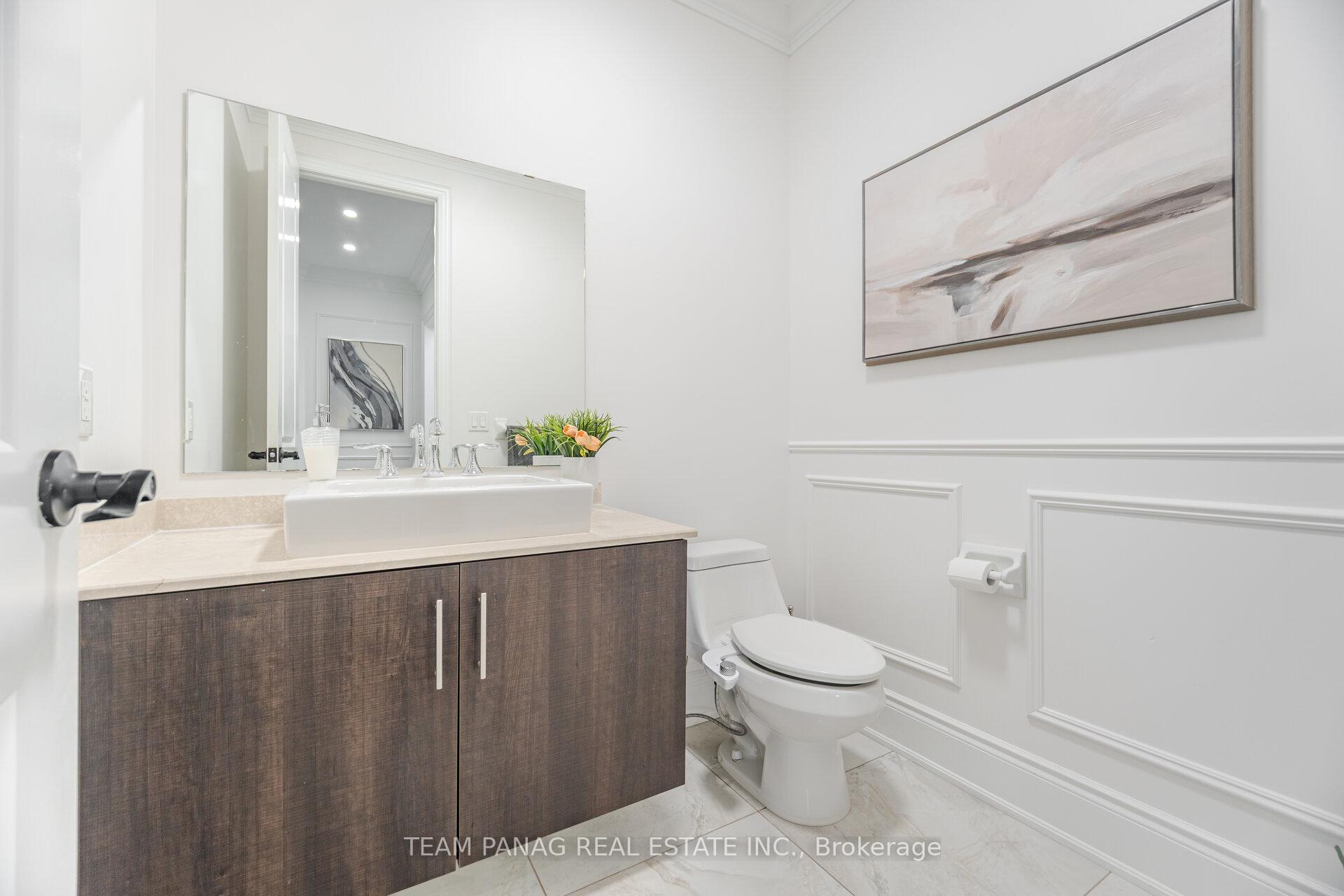 Photo 22 of 26 Snaresbrook Crescent, Brampton, Toronto Gore Rural Estate — HOMEH