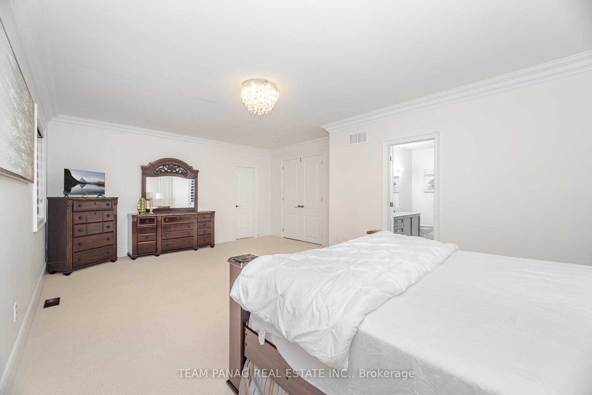Photo 30 of 26 Snaresbrook Crescent, Brampton, Toronto Gore Rural Estate — HOMEH