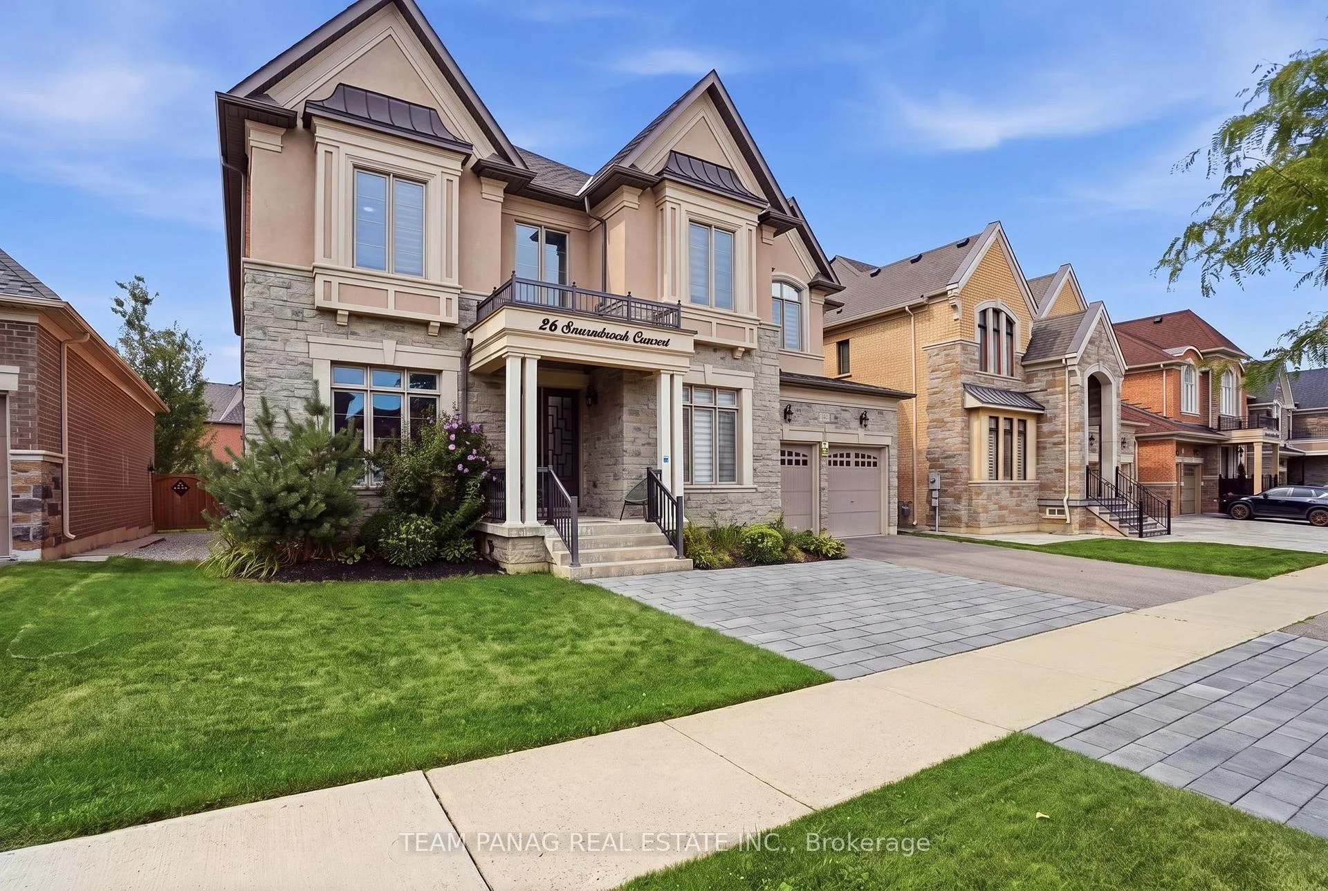 Photo 4 of 26 Snaresbrook Crescent, Brampton, Toronto Gore Rural Estate — HOMEH