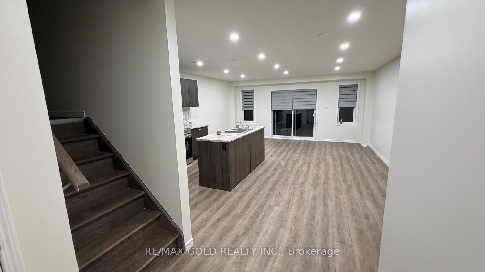Photo 10 of 5 West Mill Street, North Dumfries, Ayr — HOMEH