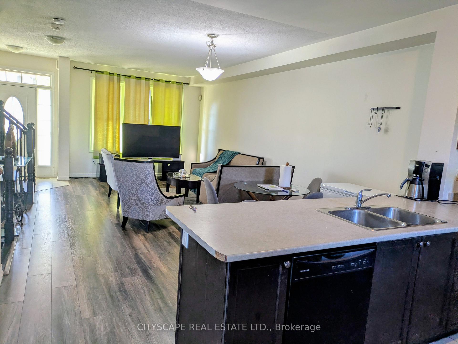 Photo 6 of 217 Riverlands Avenue, Markham, Cornell — HOMEH