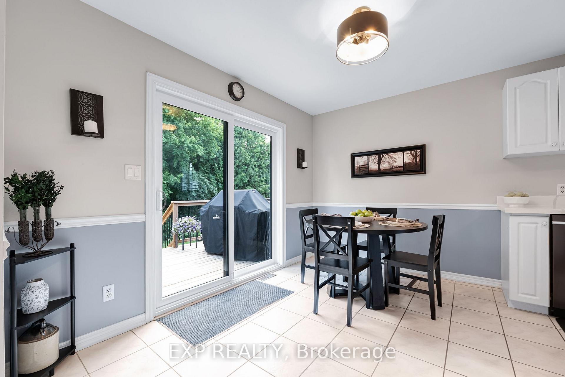 Photo 12 of 8 Low Boulevard, Uxbridge — HOMEH