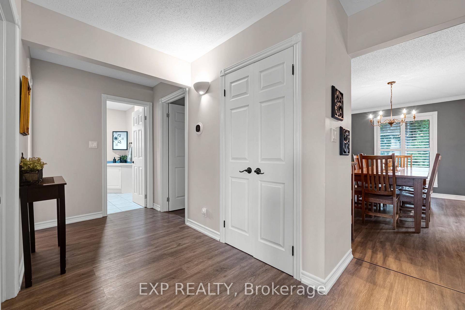 Photo 14 of 8 Low Boulevard, Uxbridge — HOMEH
