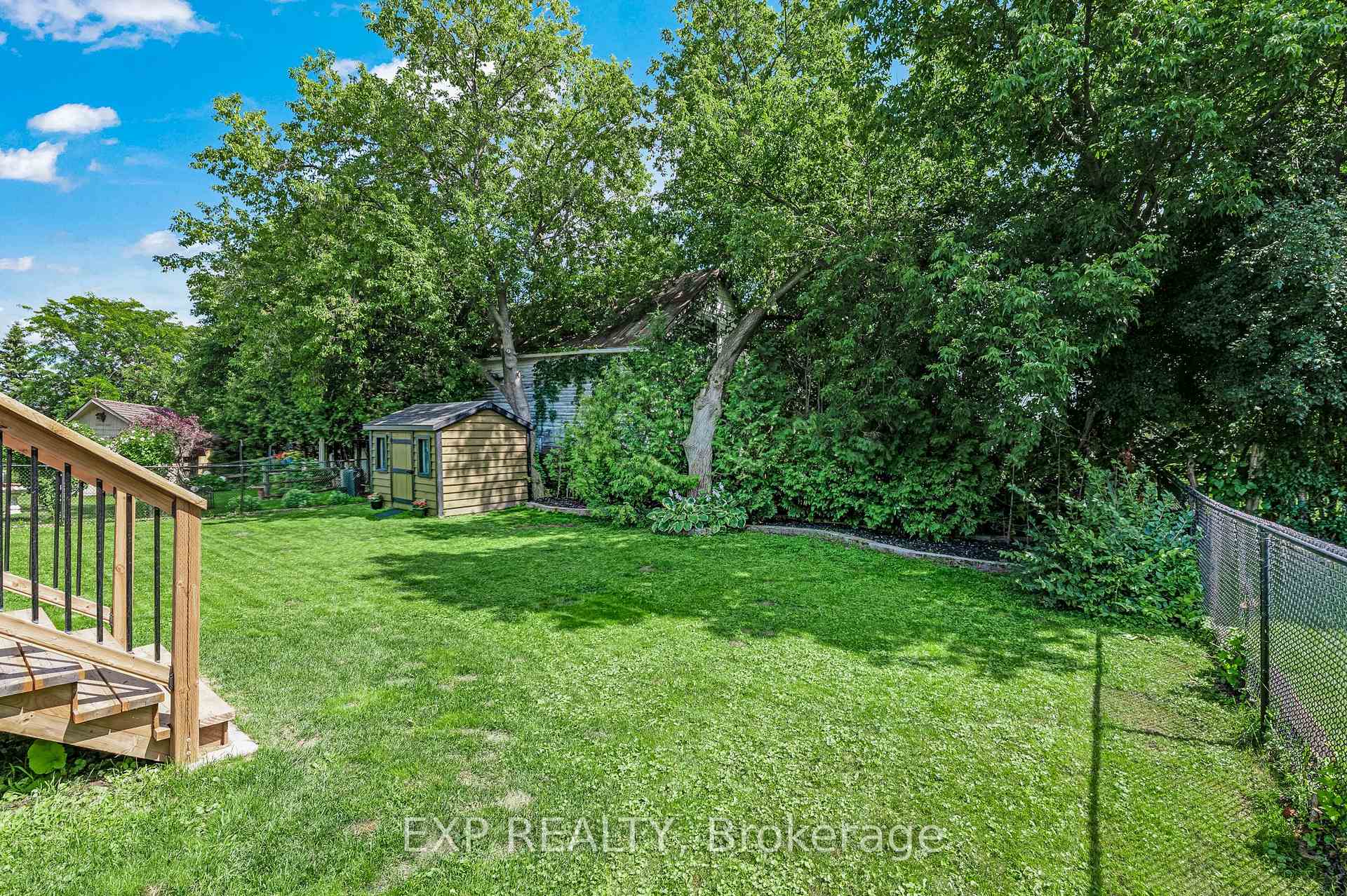 Photo 39 of 8 Low Boulevard, Uxbridge — HOMEH