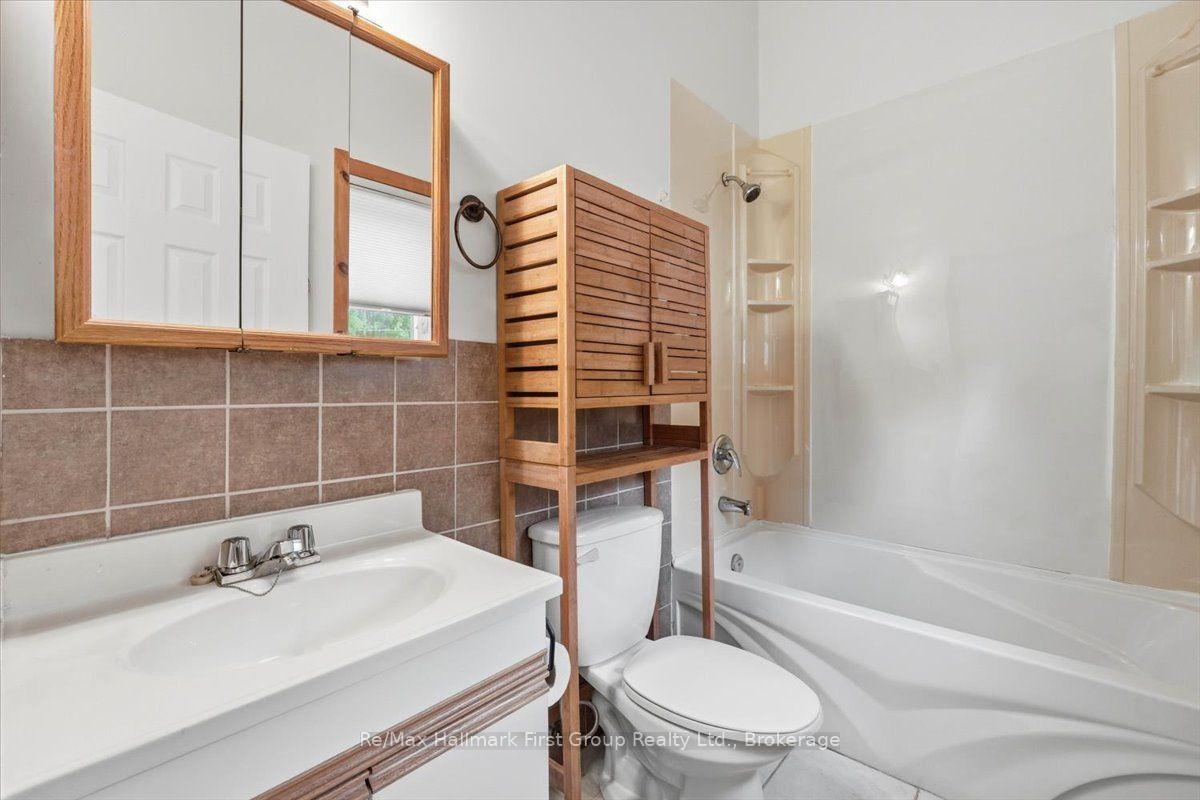 Photo 21 of 32 Skootamatta Lane, Tweed, Tweed (Village) — HOMEH