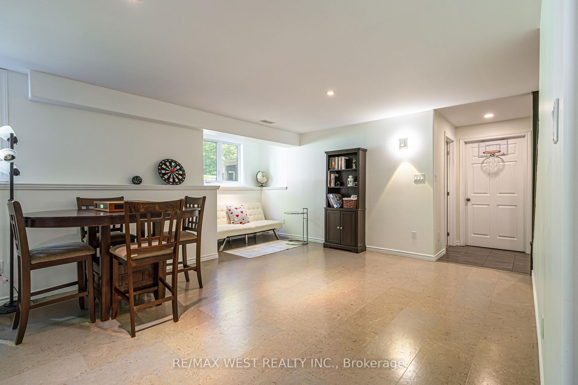 Photo 11 of 215 Flatrock Road, Tweed, Hungerford (Twp) — HOMEH