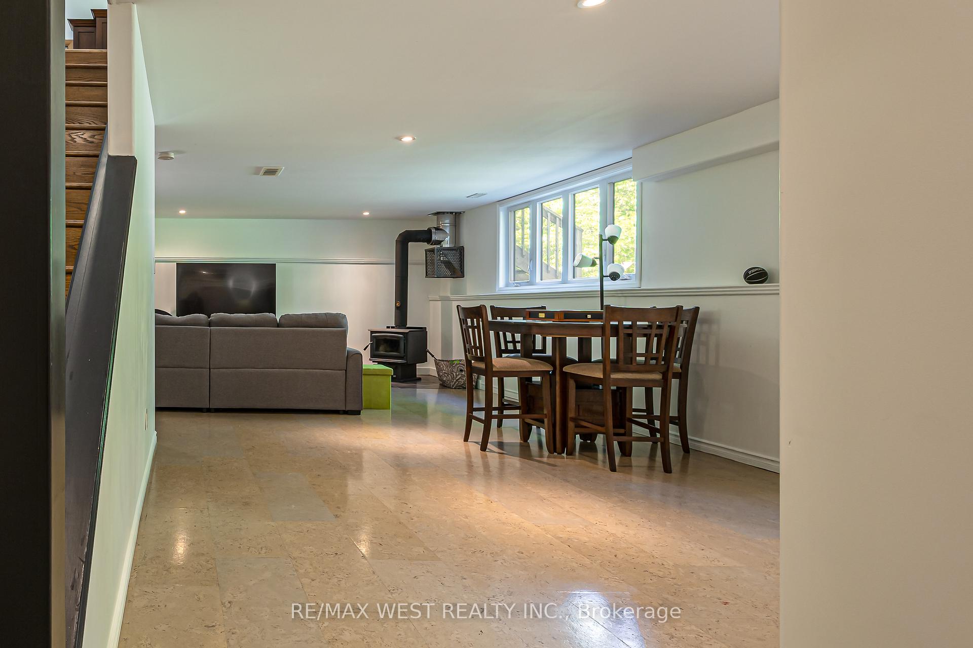 Photo 12 of 215 Flatrock Road, Tweed, Hungerford (Twp) — HOMEH