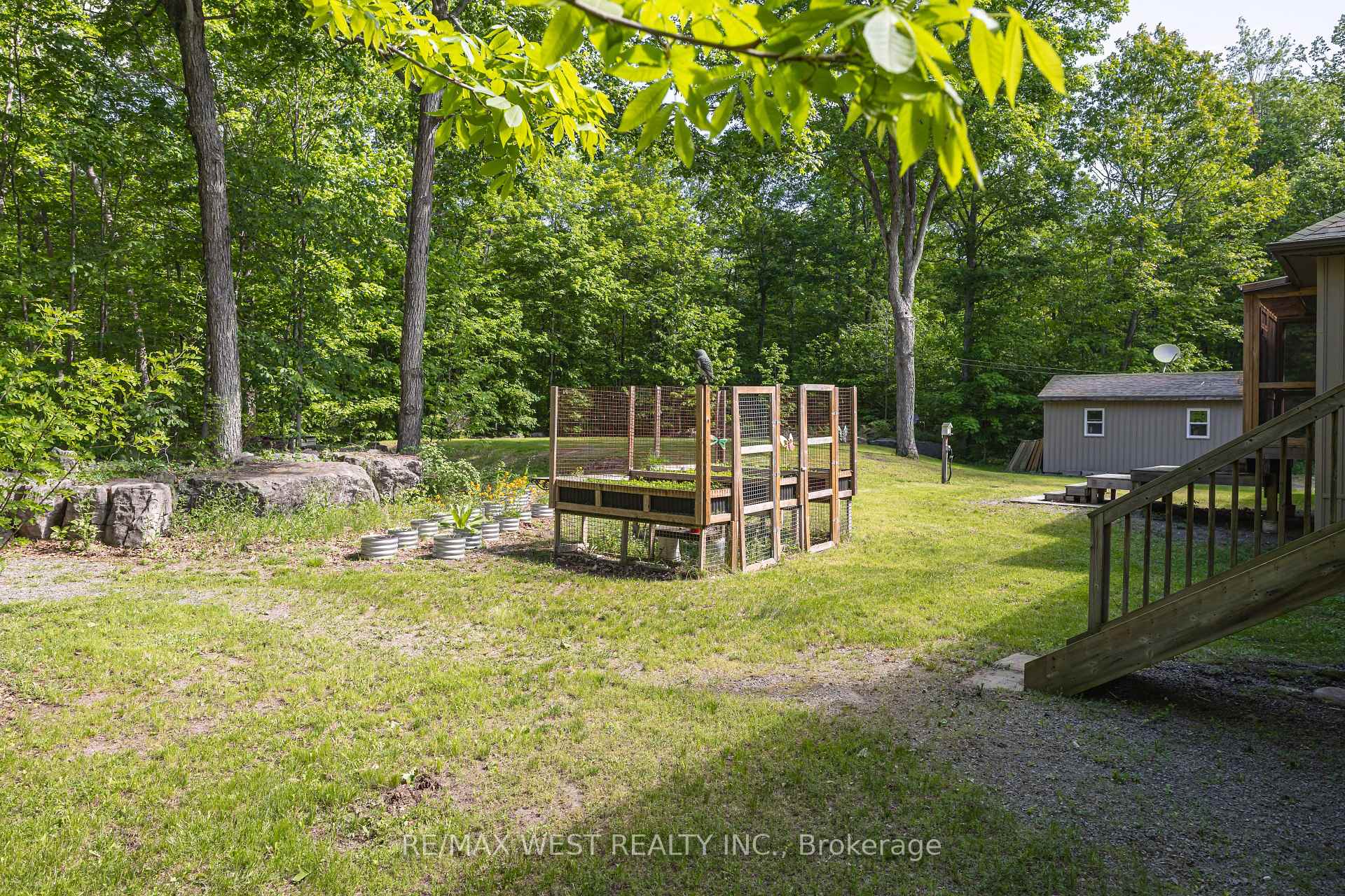 Photo 17 of 215 Flatrock Road, Tweed, Hungerford (Twp) — HOMEH