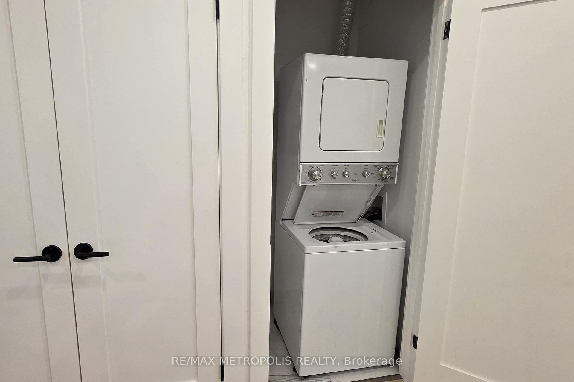 Photo 7 of Unit Basement, 1218A Islington Avenue, Etobicoke, Stonegate-Queensway — HOMEH