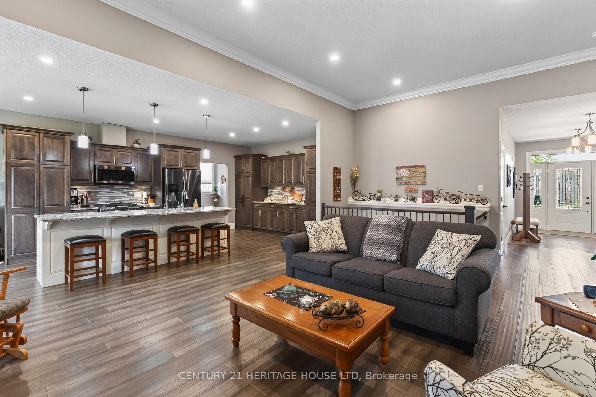 Photo 17 of 79 Gerber Drive, Perth East, Milverton — HOMEH