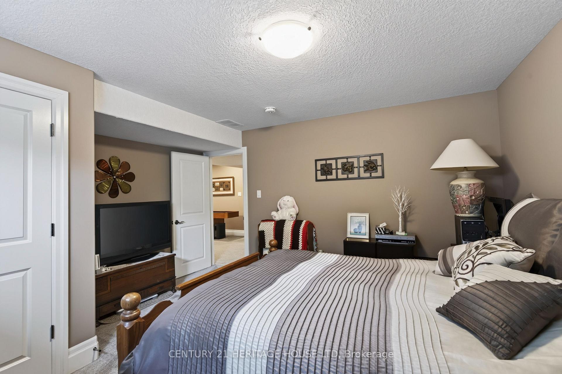 Photo 29 of 79 Gerber Drive, Perth East, Milverton — HOMEH