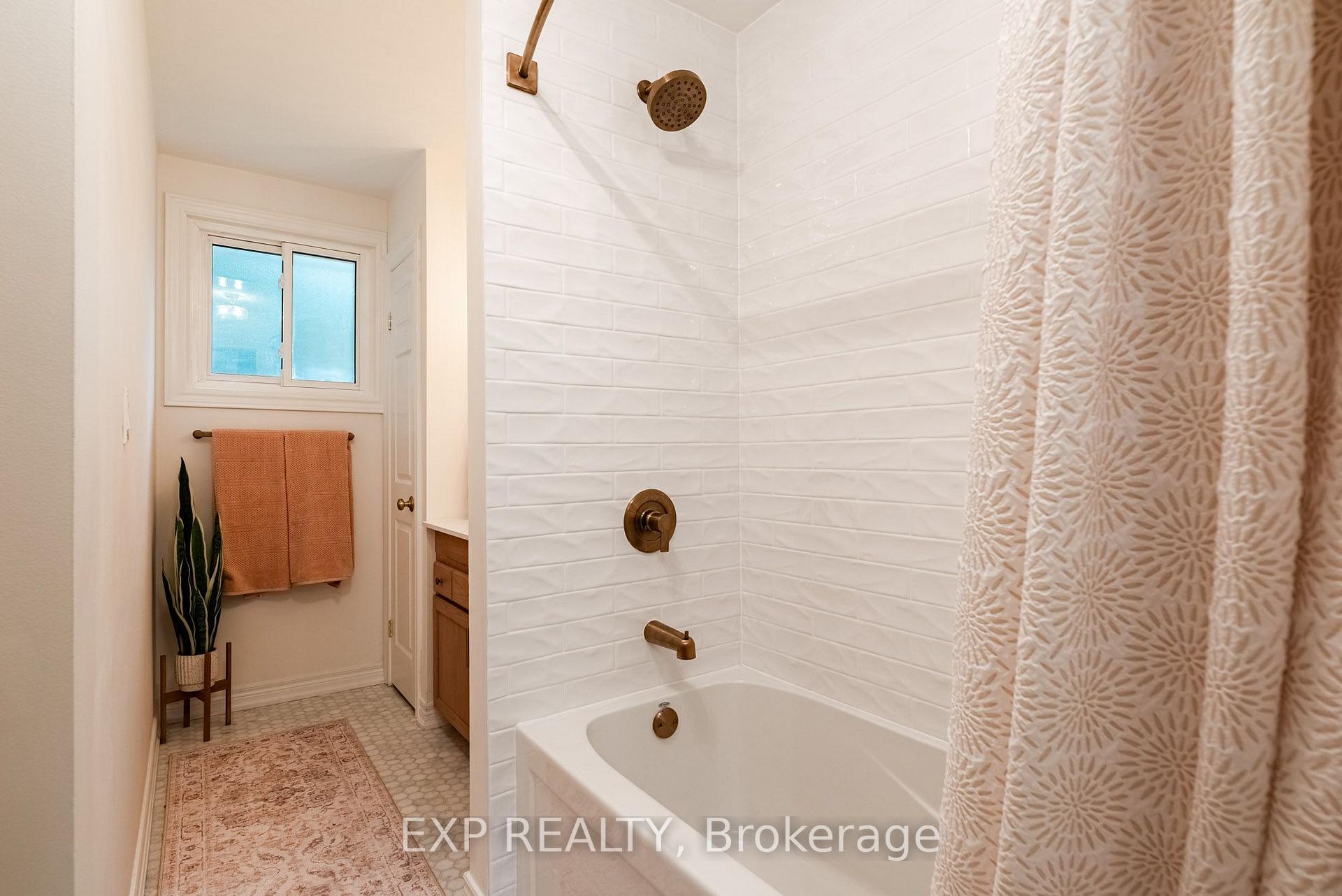 Photo 26 of 55 Forest Hill Crescent, Pelham, Fonthill — HOMEH