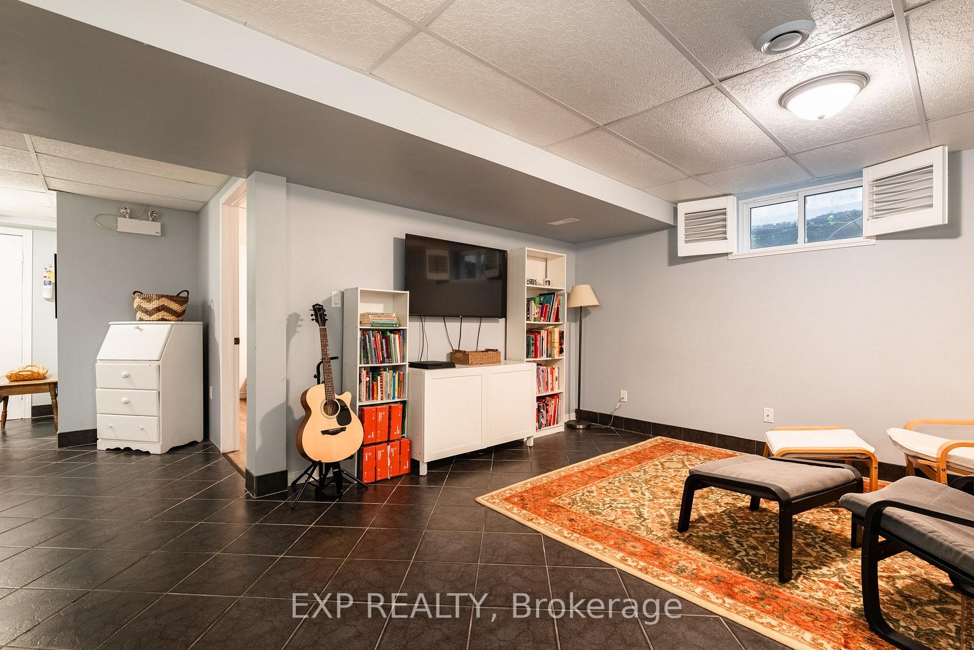 Photo 33 of 55 Forest Hill Crescent, Pelham, Fonthill — HOMEH