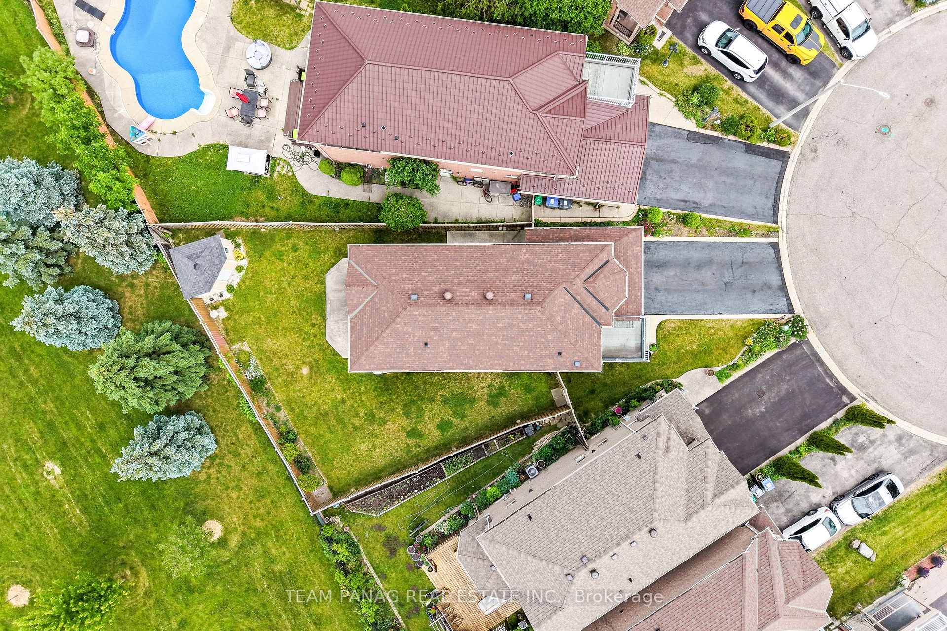 Front of 12 Stirrup Court