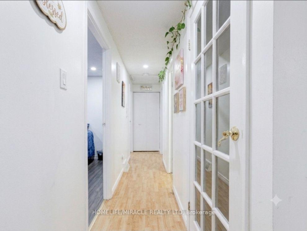Photo 21 of 128 Macatee Place S, Cambridge, Greenway-Chaplin — HOMEH