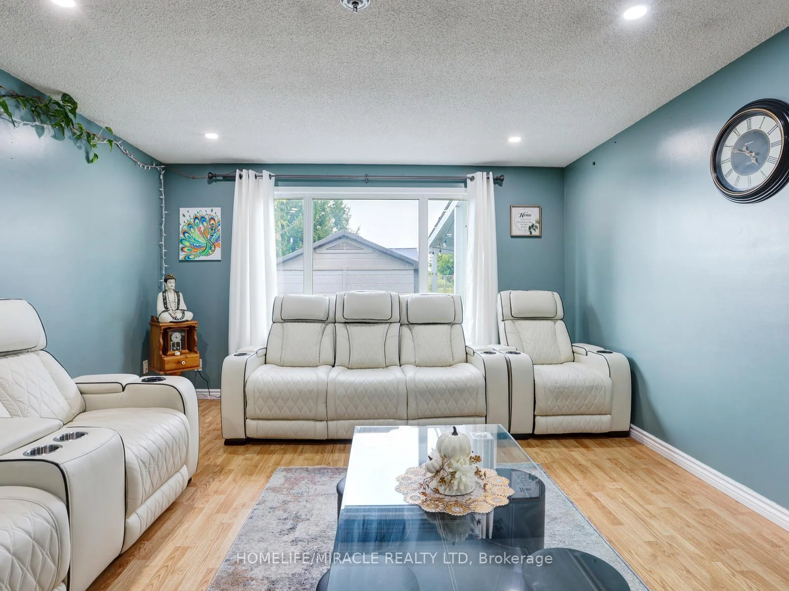 Photo 13 of 128 Macatee Place S, Cambridge, Greenway-Chaplin — HOMEH