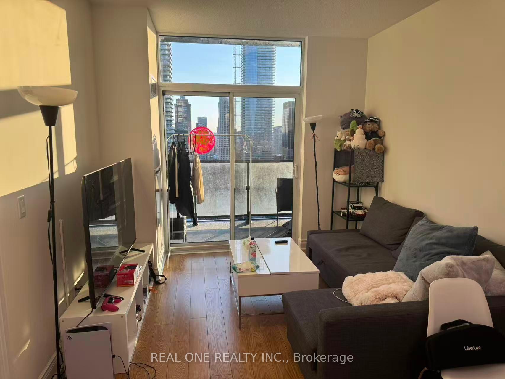 Photo 3 of Unit 3706, 28 Ted Rogers Way, Toronto, Church-Yonge Corridor — HOMEH
