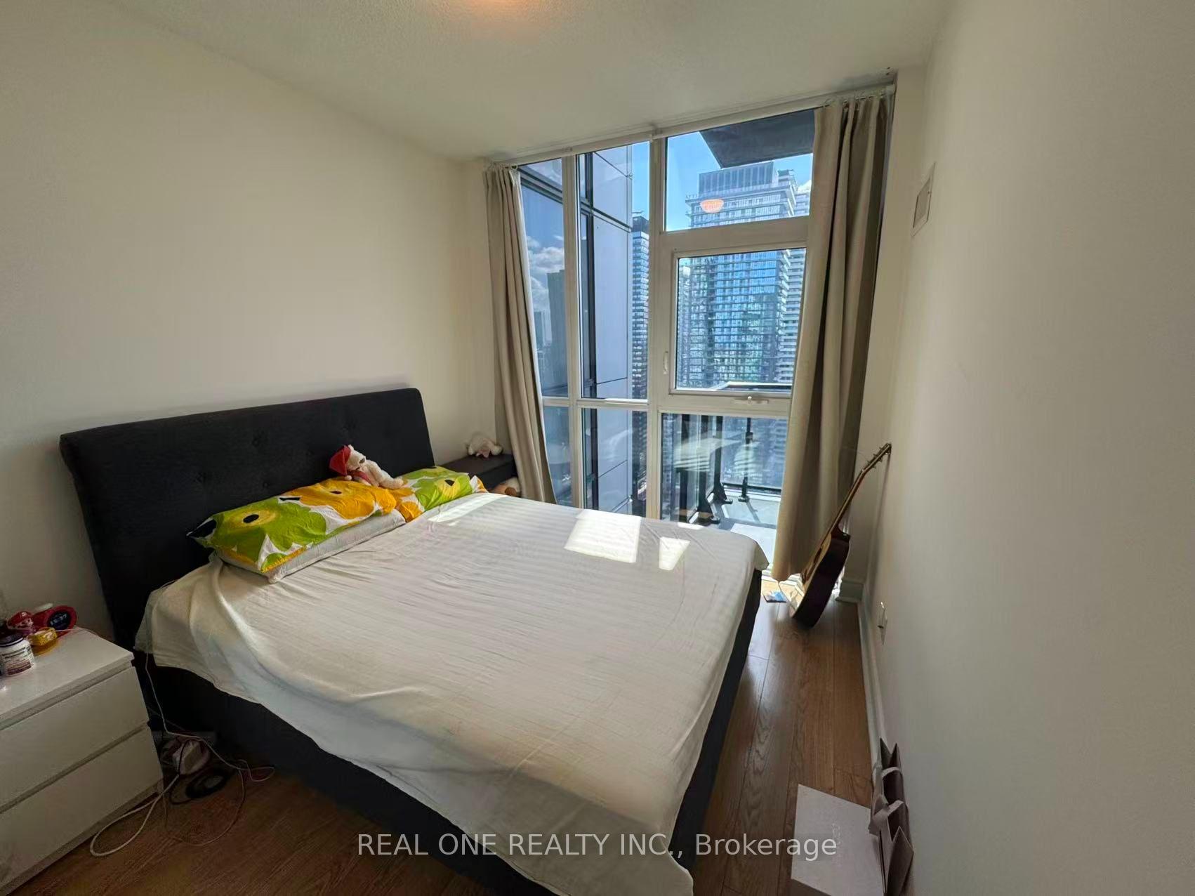 Photo 6 of Unit 3706, 28 Ted Rogers Way, Toronto, Church-Yonge Corridor — HOMEH