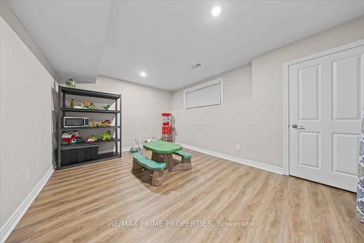 Photo 52 of 3421 Summerbreeze Drive, Ottawa, Osgoode — HOMEH