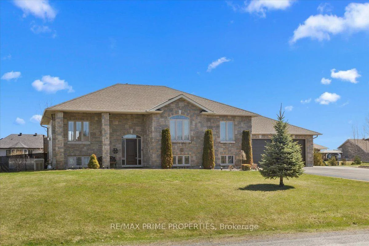 Photo 4 of 3421 Summerbreeze Drive, Ottawa, Osgoode — HOMEH