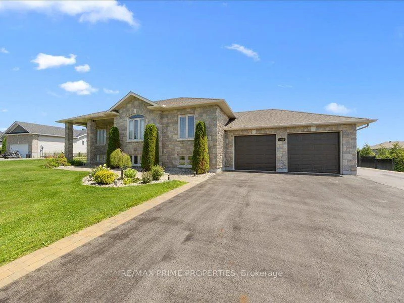 Photo 5 of 3421 Summerbreeze Drive, Ottawa, Osgoode — HOMEH