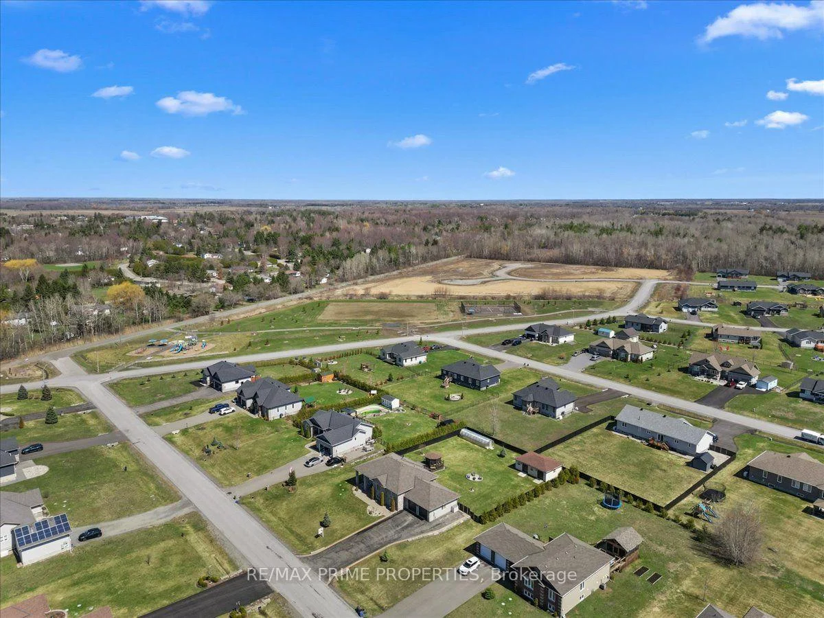 Photo 21 of 3421 Summerbreeze Drive, Ottawa, Osgoode — HOMEH