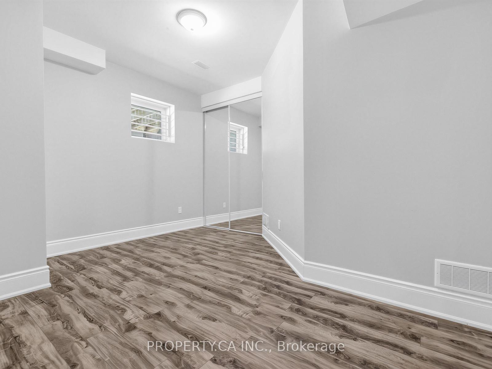 Photo 36 of 45 Marbrook Street, Richmond Hill, Mill Pond — HOMEH