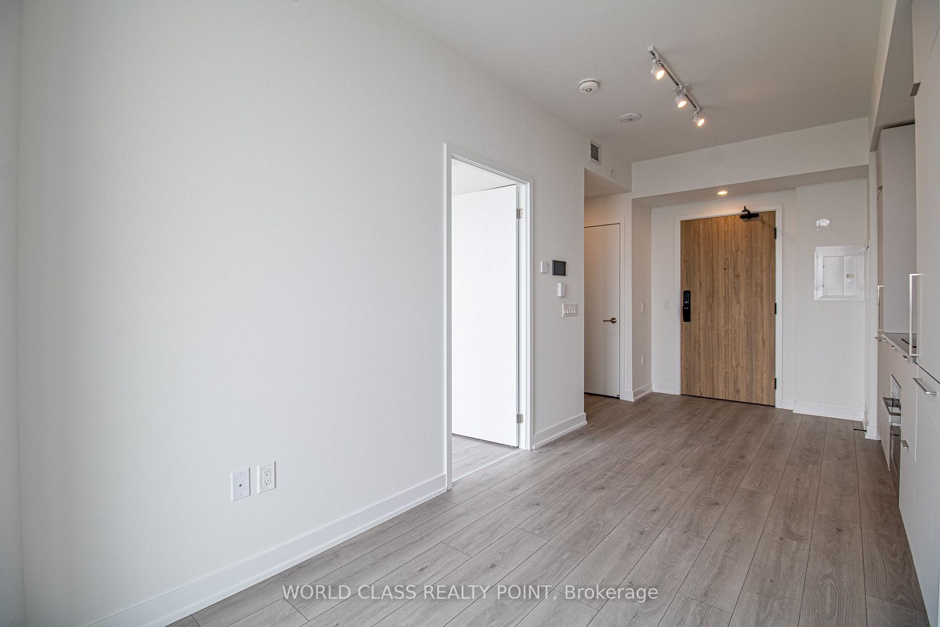 Photo 3 of Unit 1210, 1 Fairview Road E, Mississauga, Mississauga Valleys — HOMEH