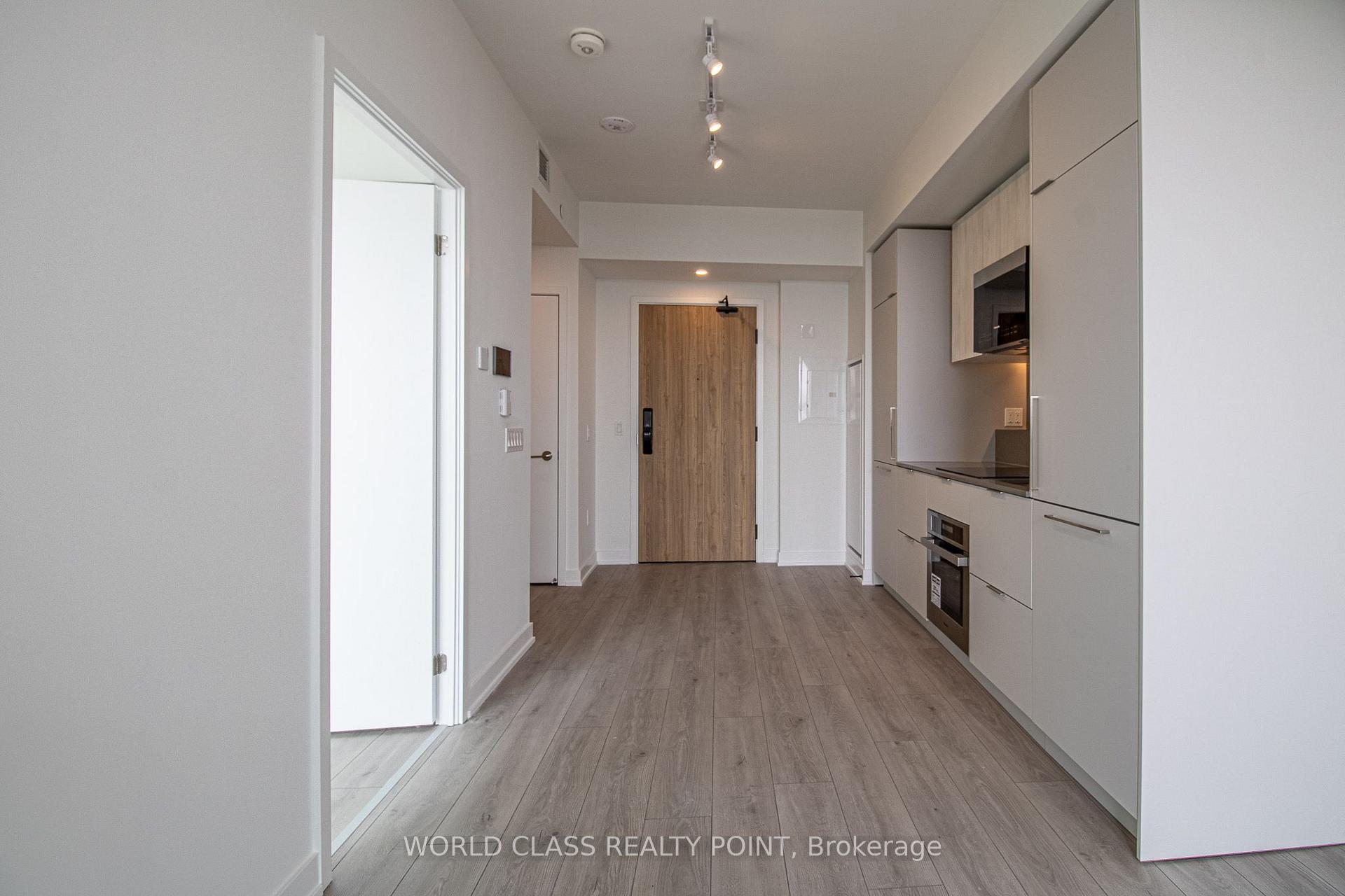 Photo 4 of Unit 1210, 1 Fairview Road E, Mississauga, Mississauga Valleys — HOMEH